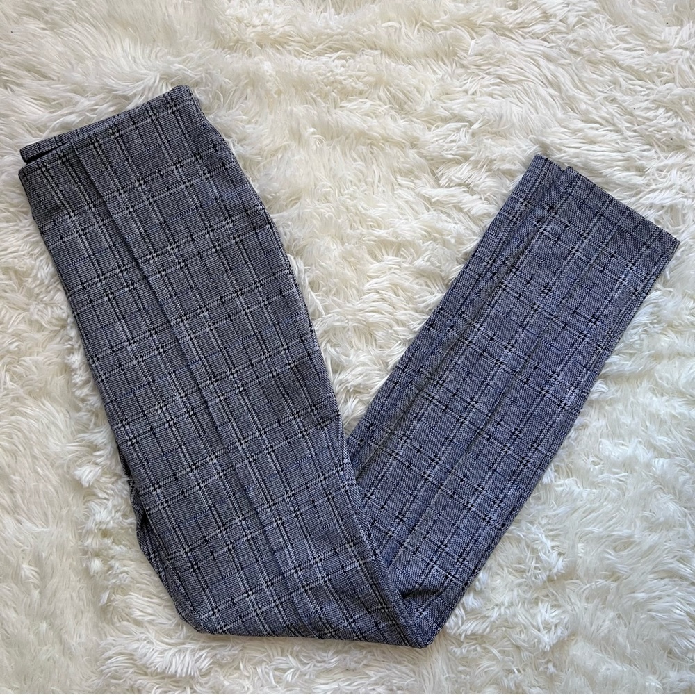 Tahari Grey and Black Plaid/Houndstooth Slim Elastic Work Pant